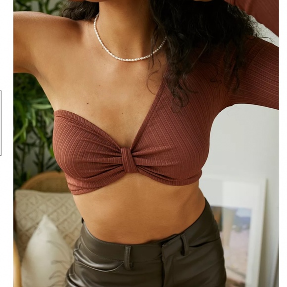 Urban Outfitters Top - Picture 2 of 3